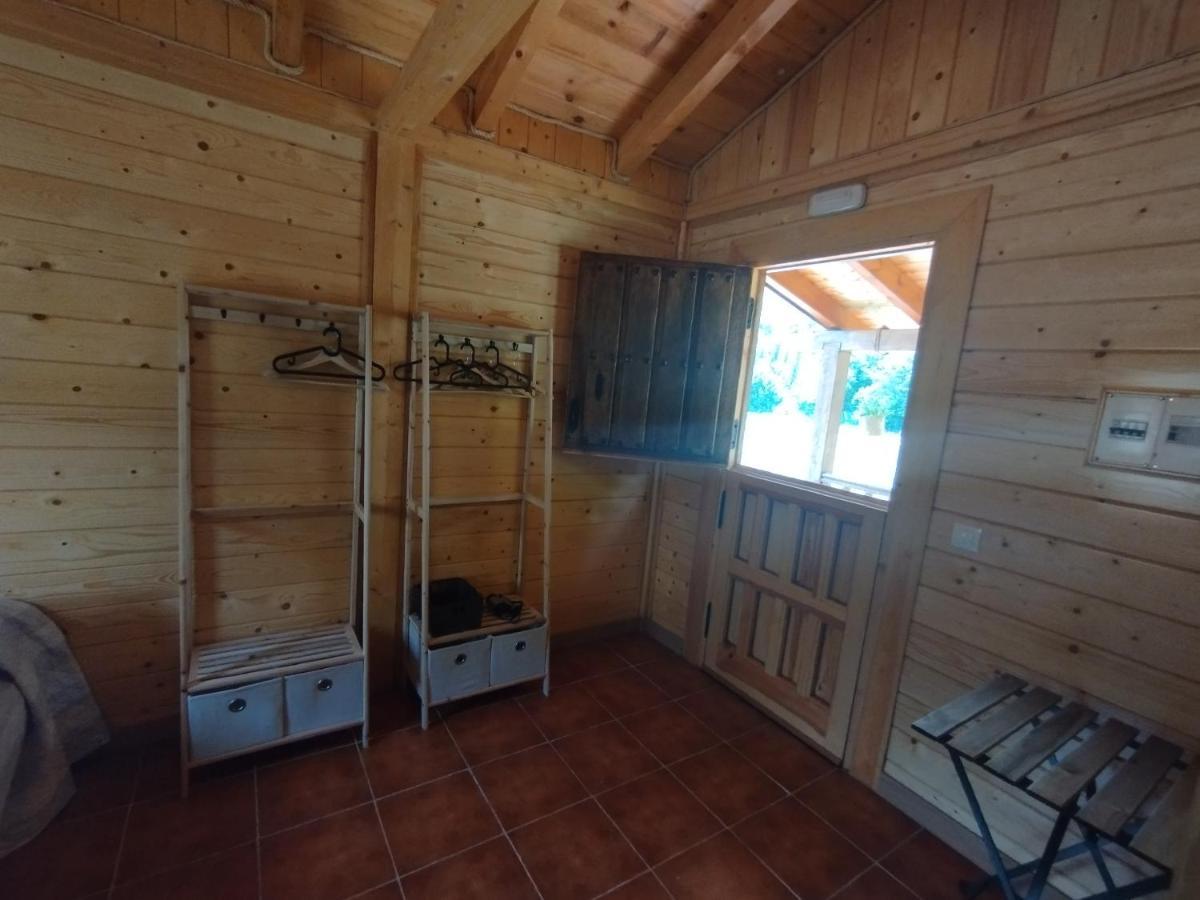Camping La Zarapica - Palacios Del Sil Eksteriør bilde